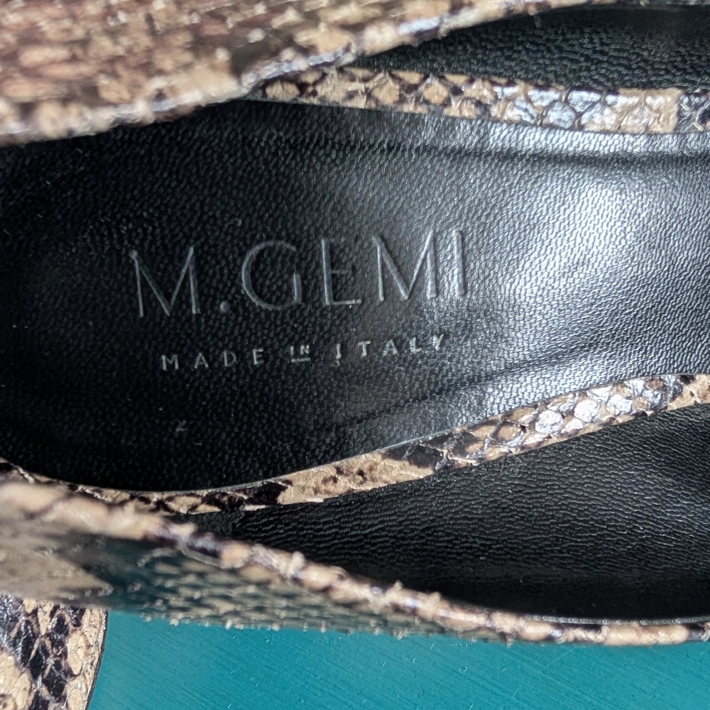 M.Gemi Made In Italy Lustro Snake-Embossed Python Leather Block Heel Pumps EU 38 image 3